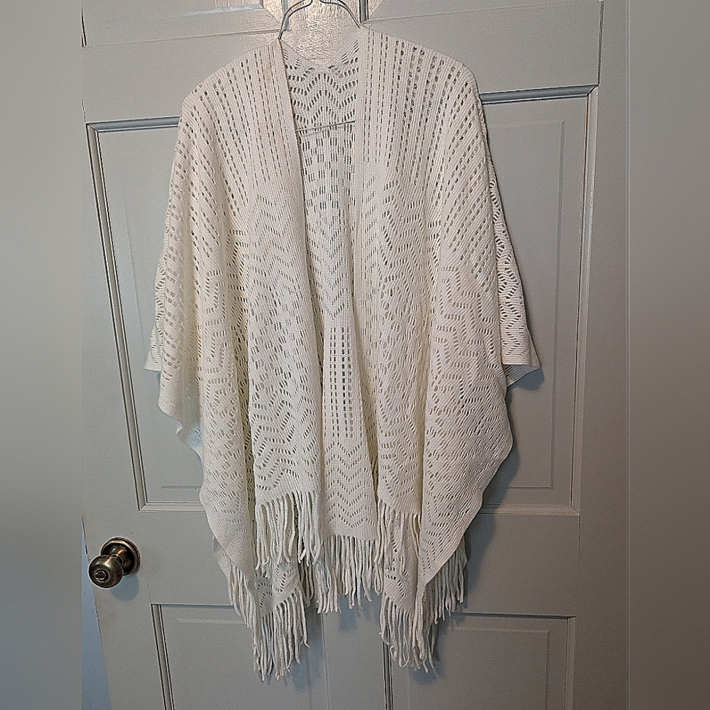 White knit poncho